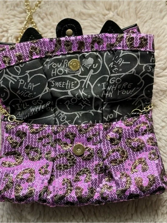 Betsey Johnson Vintage Purple Sequin Bow Crossbody Bag - Picture 4 of 5